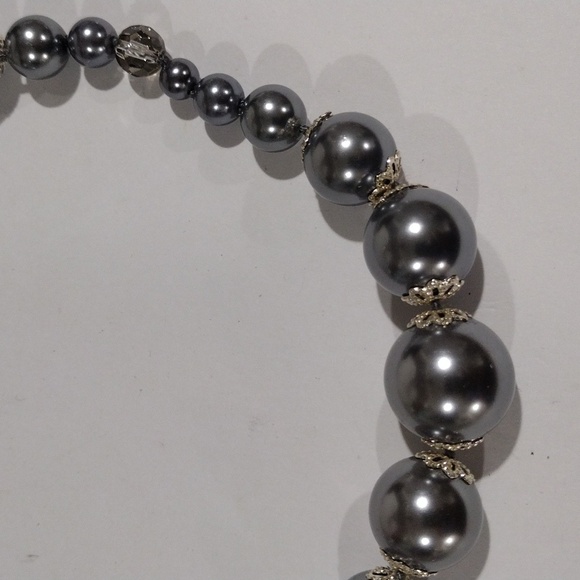 Cherish Elegant Silver tone & Grey Beads Necklace - Women's Fashion Jewelry - Picture 4 of 7